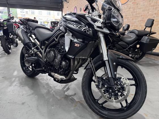 TRIUMPH TIGER 800 XRT 